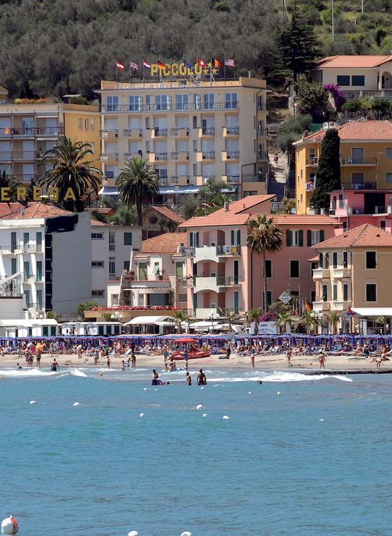 Piccolo Hotel Diano Marina Bagian luar foto